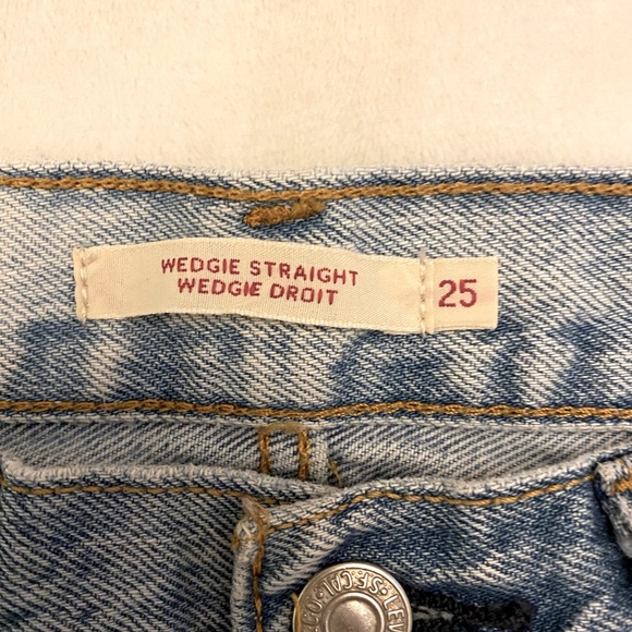 Levi’s Wedgie Straight jeans - Picture 2 of 3